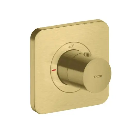 Thermostat in gebürstetem Messing von AXOR, quadratische Wandplatte mit Drehregler zur Temperatureinstellung und roter Markierung.